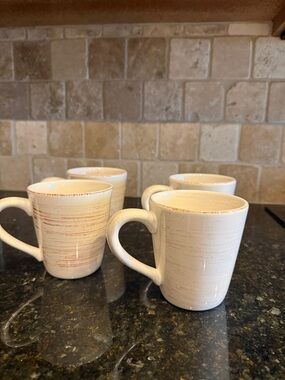 Tag Coffee Cup Set